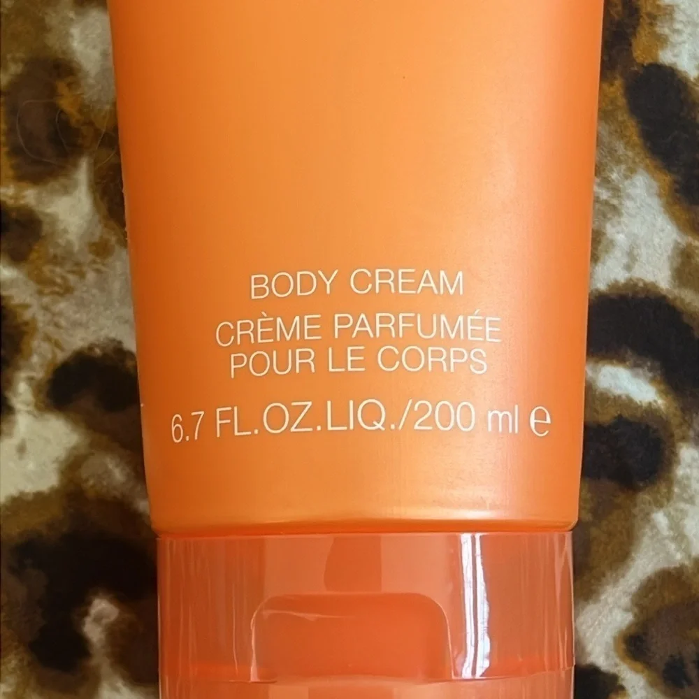 Brand New Clinique Happy Body Cream Rich Moisturizer Citrus Floral 6.7 Fl Oz